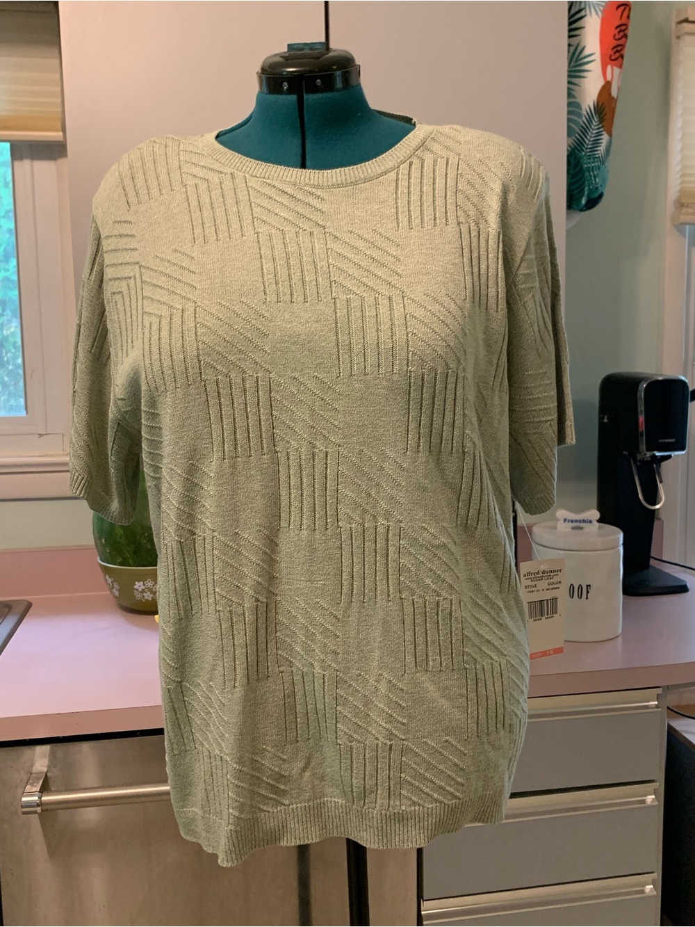 VINTAGE NWT Alfred Dunner Sage Green Short-Sleeve Knit Top (w/ shoulderpads